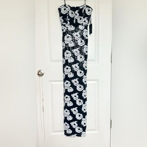 CeCe
Women's Sequined Strapless Maxi Dress
Size: 0
New…